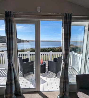 LOCATION LOCATION Beautiful Modern Frontline Caravan Haven Littlesea Weymouth