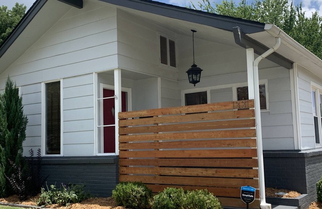 2 BR / 2 BA bijou récemment rénové! Parfait - par TU, Expo Center et les hôpitaux!
