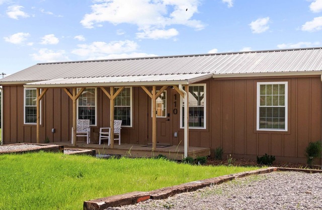 Lodge 110 at Eden Reserve—Safari Cabin Near Ark