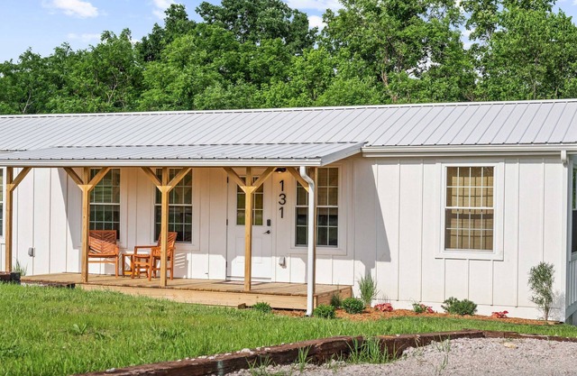 Lodge 131 at Eden Reserve—Safari Cabin Near Ark