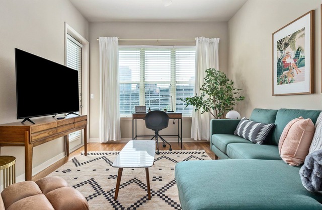 Lodgeur | Playful & modern 1BR | Med Center