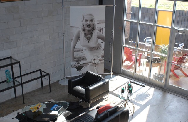 Loft 912 Twice Featured On HGTV - Walk to USC Stadium. 1mi. Main St., USC, Ft. Ja