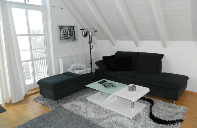 Appartement loft avec 3 chambres aux portes de Munich près de l'aéroport!
