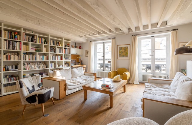 Loft Living on Luxembourg, by Veeve
