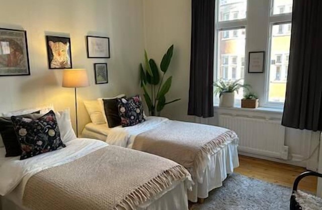 Stockholm Loft Haven 3 Beds in a 1-Bedroom Gem