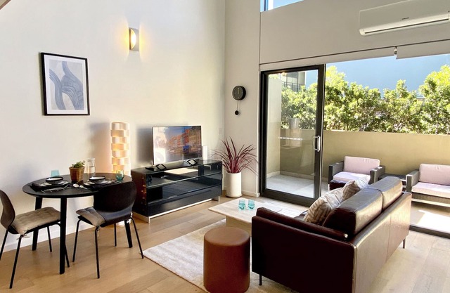 Loft Style 1 Bedroom Apartment
