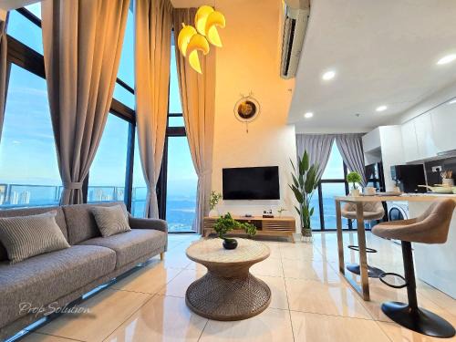 Loft Suite Johor Bahru Legoland 6Pax