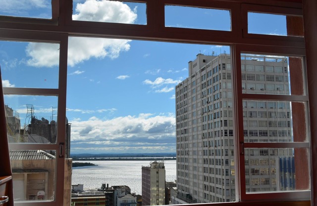 Loft avec vue, au centre de Porto Alegre.