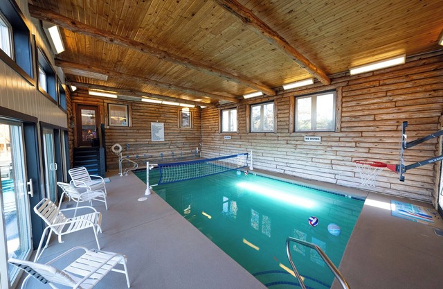 Log Cabin sur le lac, environ 30 min de Wis Dells!