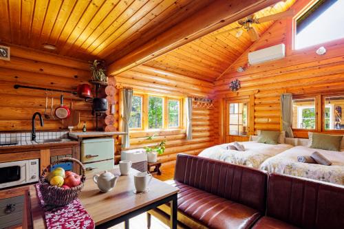 Log Cottage KUROITA