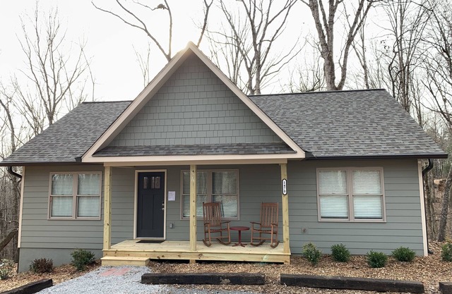 Lone Bear Cottage # 1