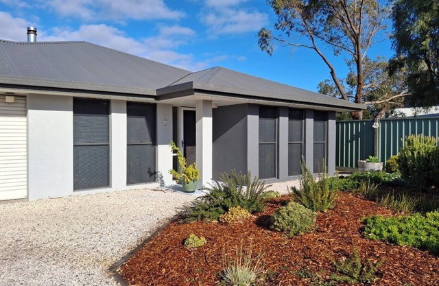 CHARDYTHYME - 4 Powell Ave