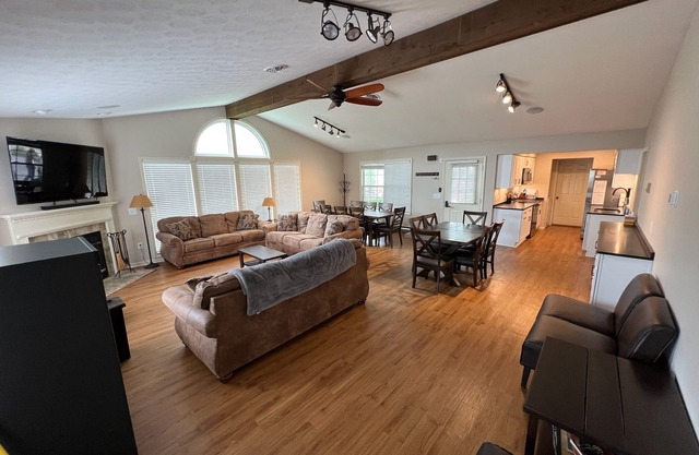 Long Island Cottage-