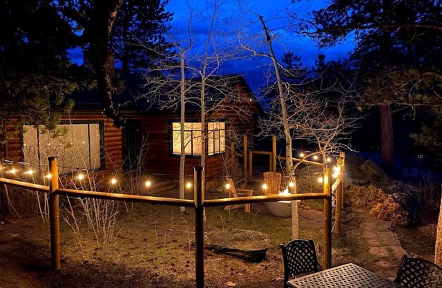 Long's Peak Retreat...Escape...Explore...Revive