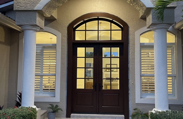 Longboat Key home on the canal and a 5 minute walk to the beach