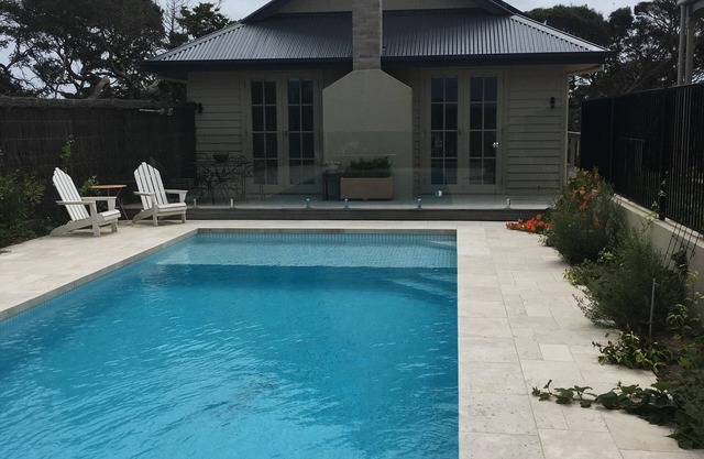 Longford Cottage delightfully large 1 Bedroom Apartment