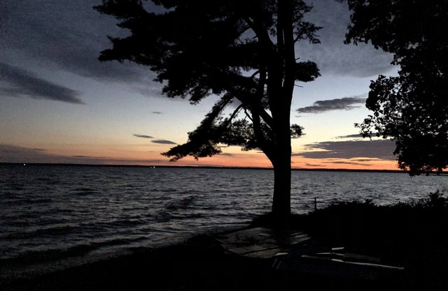 Longview cottage niché sur Big Bay DeNoc
