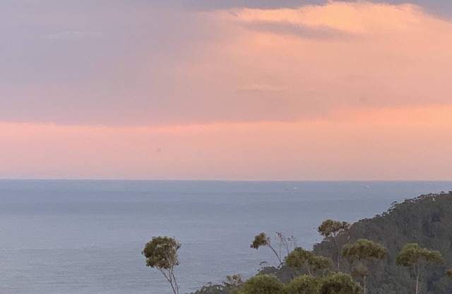 Longview Lodge @ Stanwell Tops!