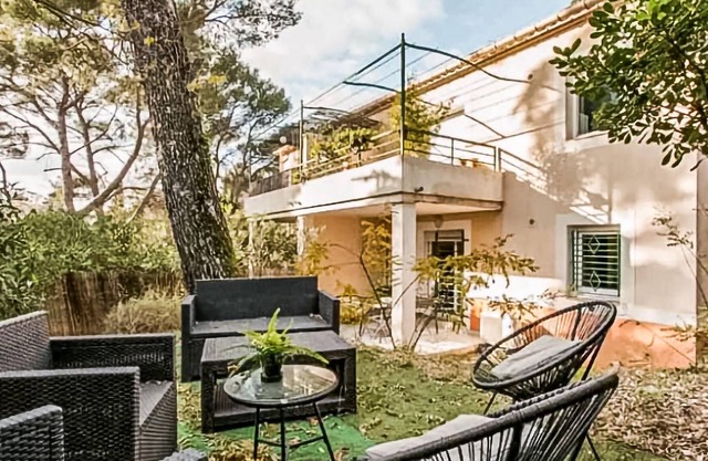 2 chambres hébergement à Nîmes