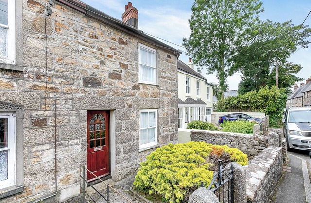 Looking for an affordable escape, Country View is ideal.
