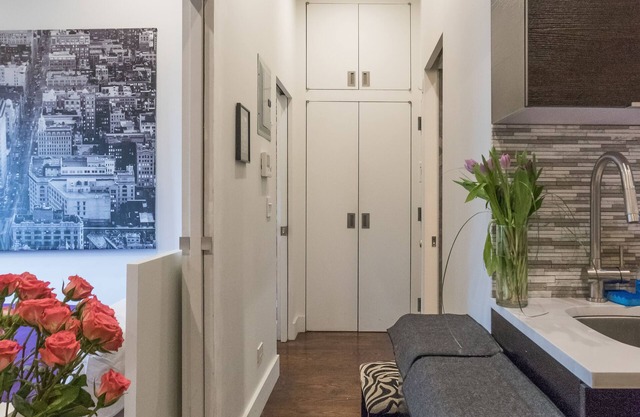Chic Sleeps6 Midtown