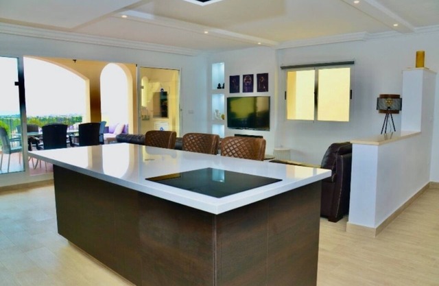 Appartement Los Olivos 3 chambres, première rangée, Wi-Fi et vues - La Manga Club Resort