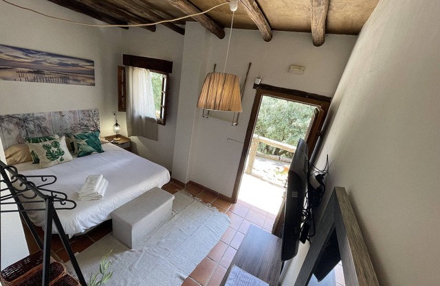 LOS PILAREJOS ACCOMMODATIONS / Appartement pour deux personnes