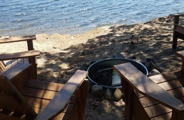 ESCAPADE LOST LAKE (Hawks, MI): Détendez-vous ici - Cabine confortable et toutes saisons! Bienvenue en VTT!