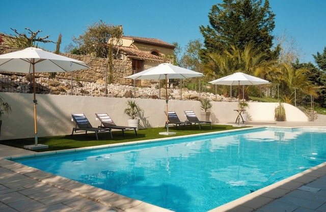 L’Ostalet: a beautifully restored gîte near Mirepoix w/ large heated pool