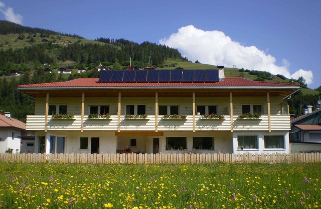 Résidence Lotus: grand appartement dans le calme des Dolomites