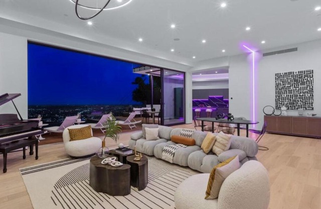 Louis Vuitton Villa real location in Beverly Hills