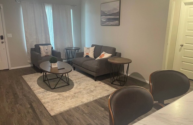 Charming brand new 3-bedroom two full bath house in serene Broken Arrow