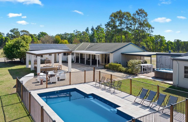 auto Lovedale Lodge- contenait cottages