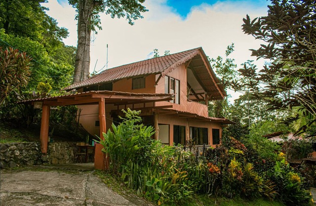 Lovely Home in Puerto Viejo, Costa Rica. Local Caribbean Authentic Property