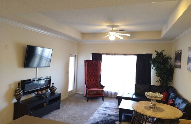 Lovely 1 Bedroom/1Bath Apartment