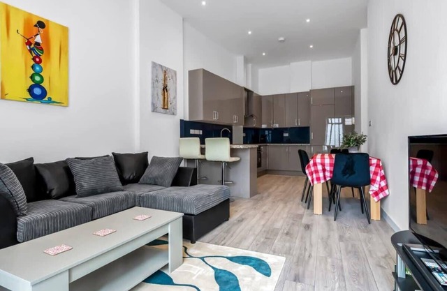 Lovely 1 Bedroom Apartment in Central Woking