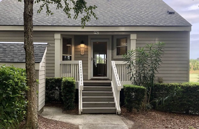 Belle villa de 2 chambres au bord du golf sur le 17e trou sur l'île Seabrook