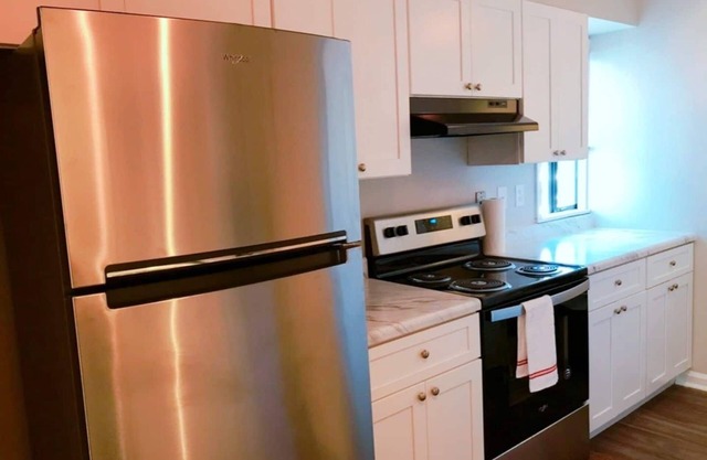 Lovely 2 bedroom condo perfect for long term stays
