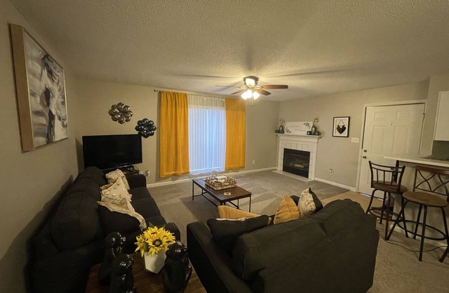 Lovely 2-bedroom Madison Condo
