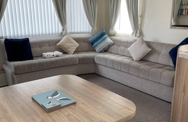 Lovely 3-Bed Apartment nr Caernarfon