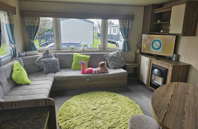 Lovely 3 Bed Caravan near to beach 5 star Reviews