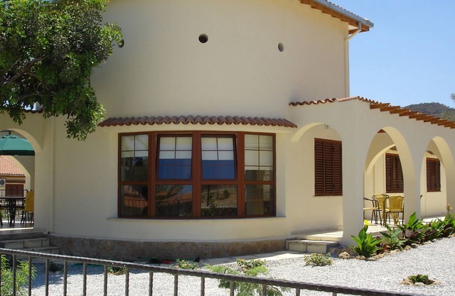 Belle villa de 3 chambres dans un bel emplacement, entièrement équipée avec une grande piscine privée