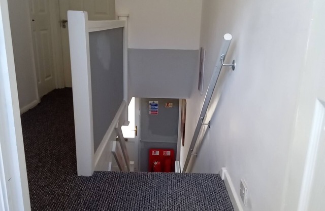 Lovely 4-bedroom house with WiFi in charming Chatham