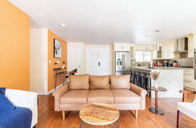 Lovely 4-bedroom house in Redmond