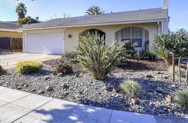 Lovely 4BR Home in San Jose Near Parks