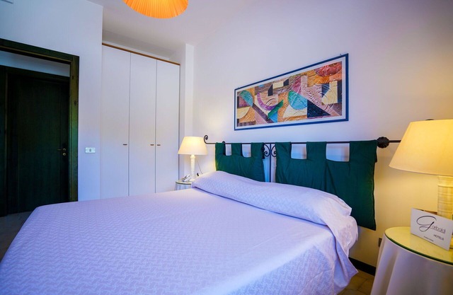 Bel appartement avec WIFI, climatisation, piscine, TV, animaux admis et parking, près de Lecce