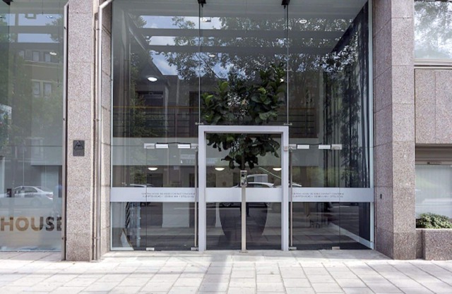 Bel appartement pour 2 personnes avec WIFI, TV et parking