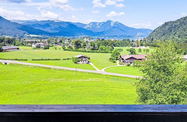 Lovely apartment for 3 people with WIFI, A/C, TV, balcony and parking