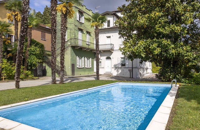 Bel appartement pour 4 personnes avec piscine, climatisation et TV