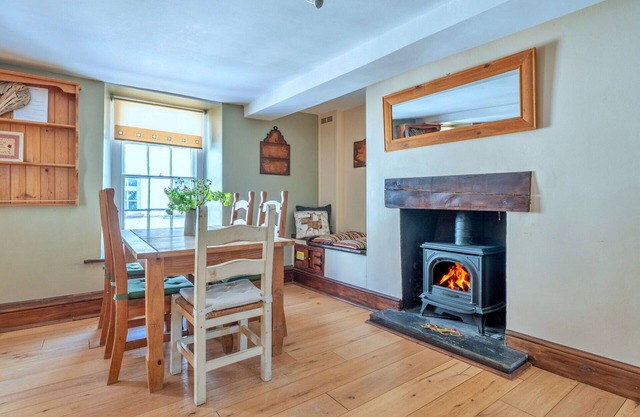 Lovely apartment for 4 guests with WIFI, terrace, pets allowed and parking